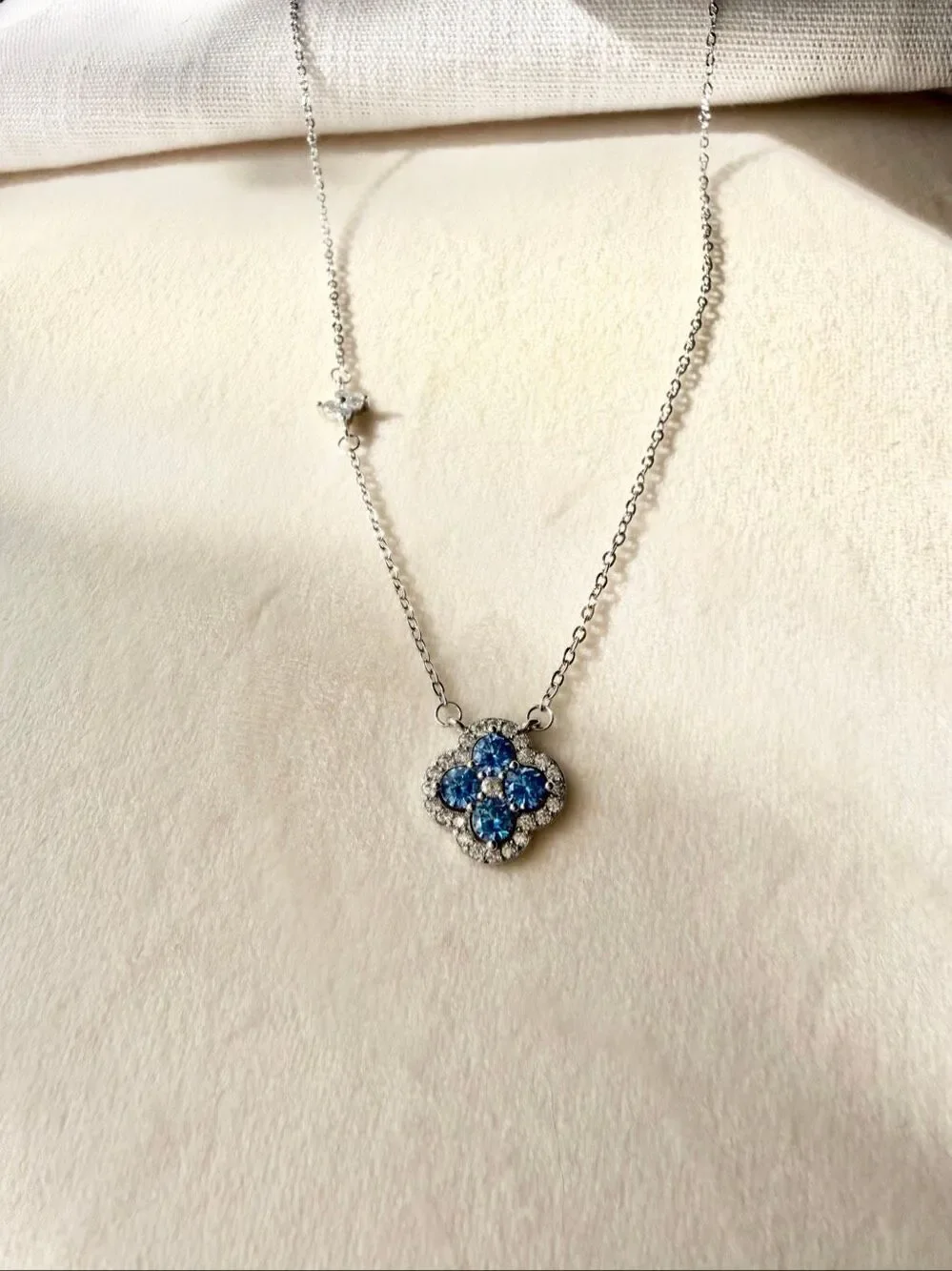 No Brand elegant silver